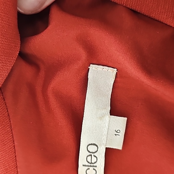 Classic beauty - Picture 5 of 5